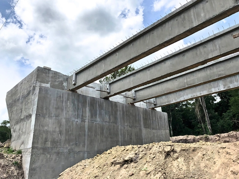 Puente de hormigón armado CAPAR Constructora